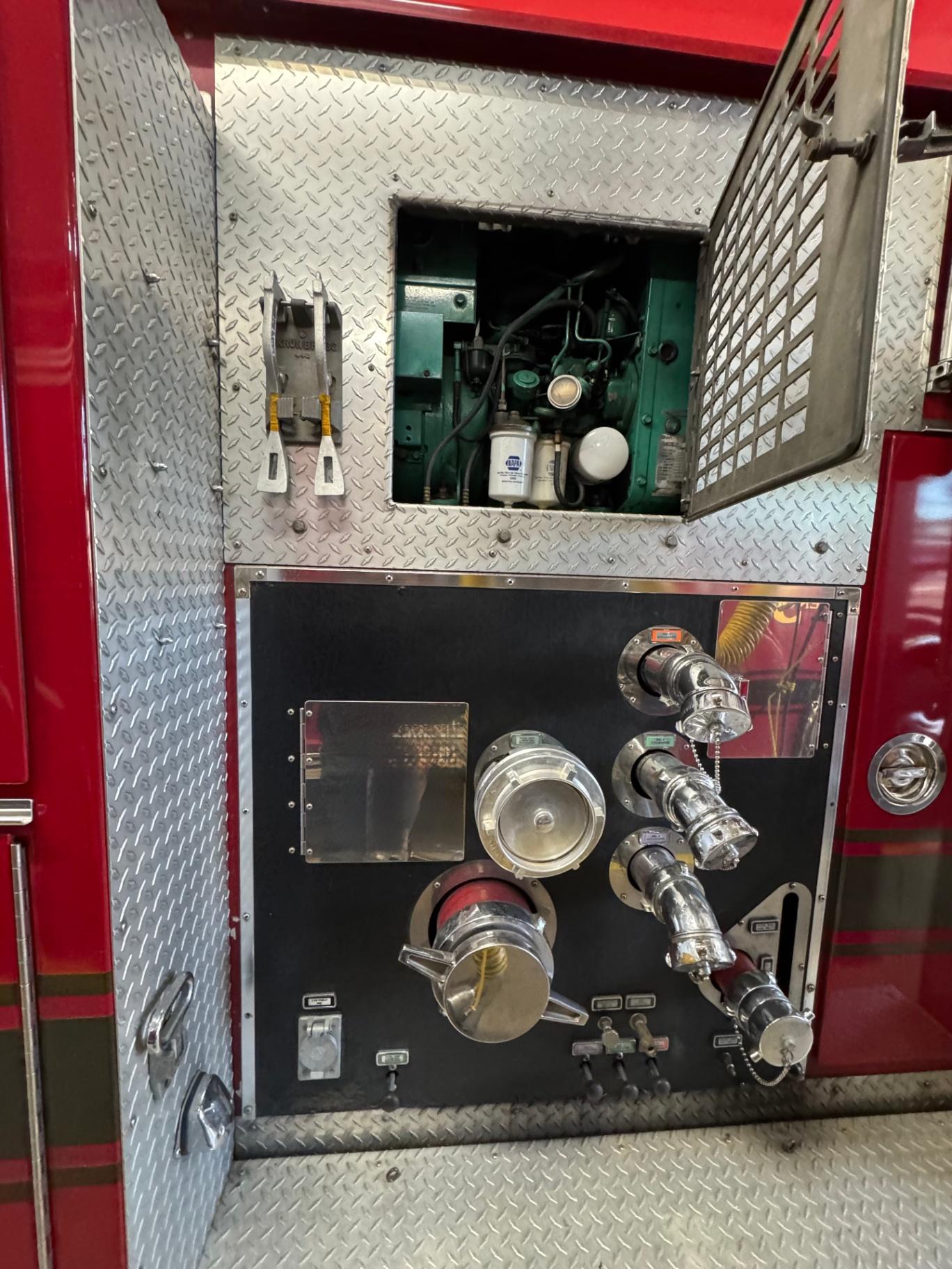 1990 Pierce Quint 75' Quint - image 30
