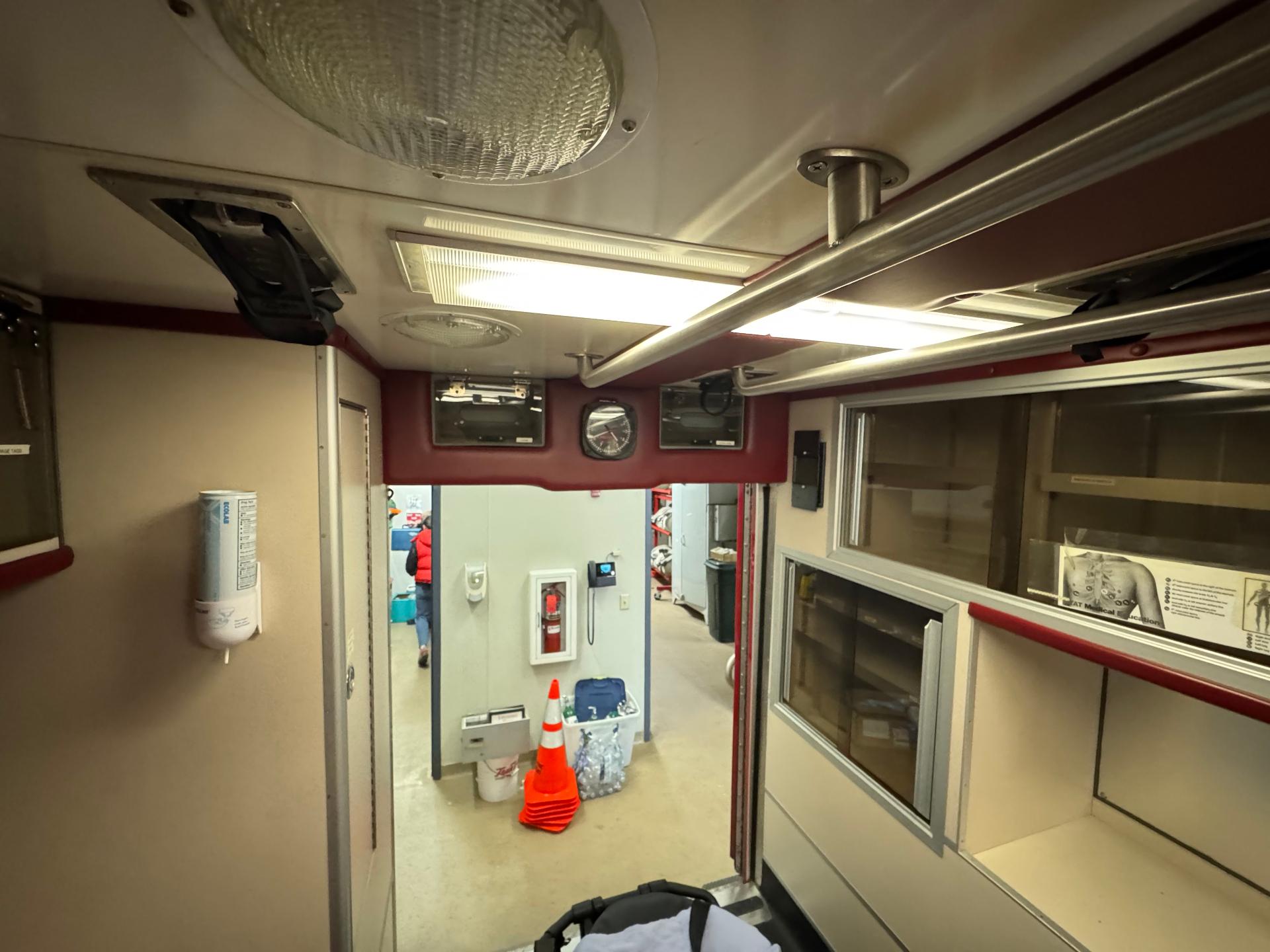 2007 MedTec Ford Type III Ambulance - image 13