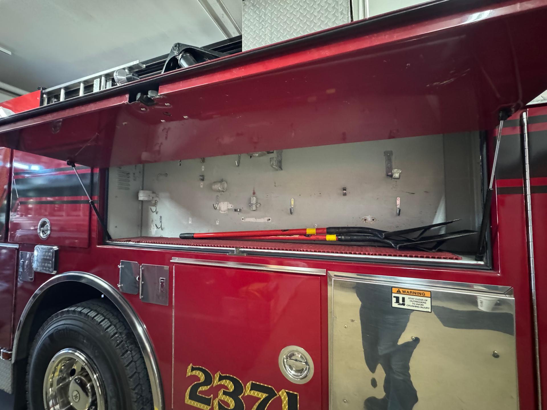 1990 Pierce Quint 75' Quint - image 10