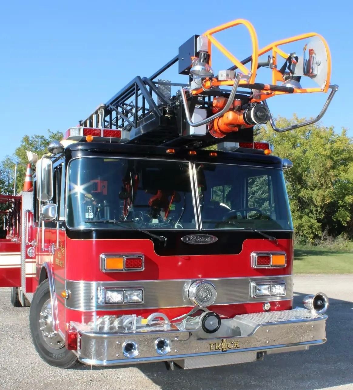 1990 Pierce Quint 75' Quint - image 2