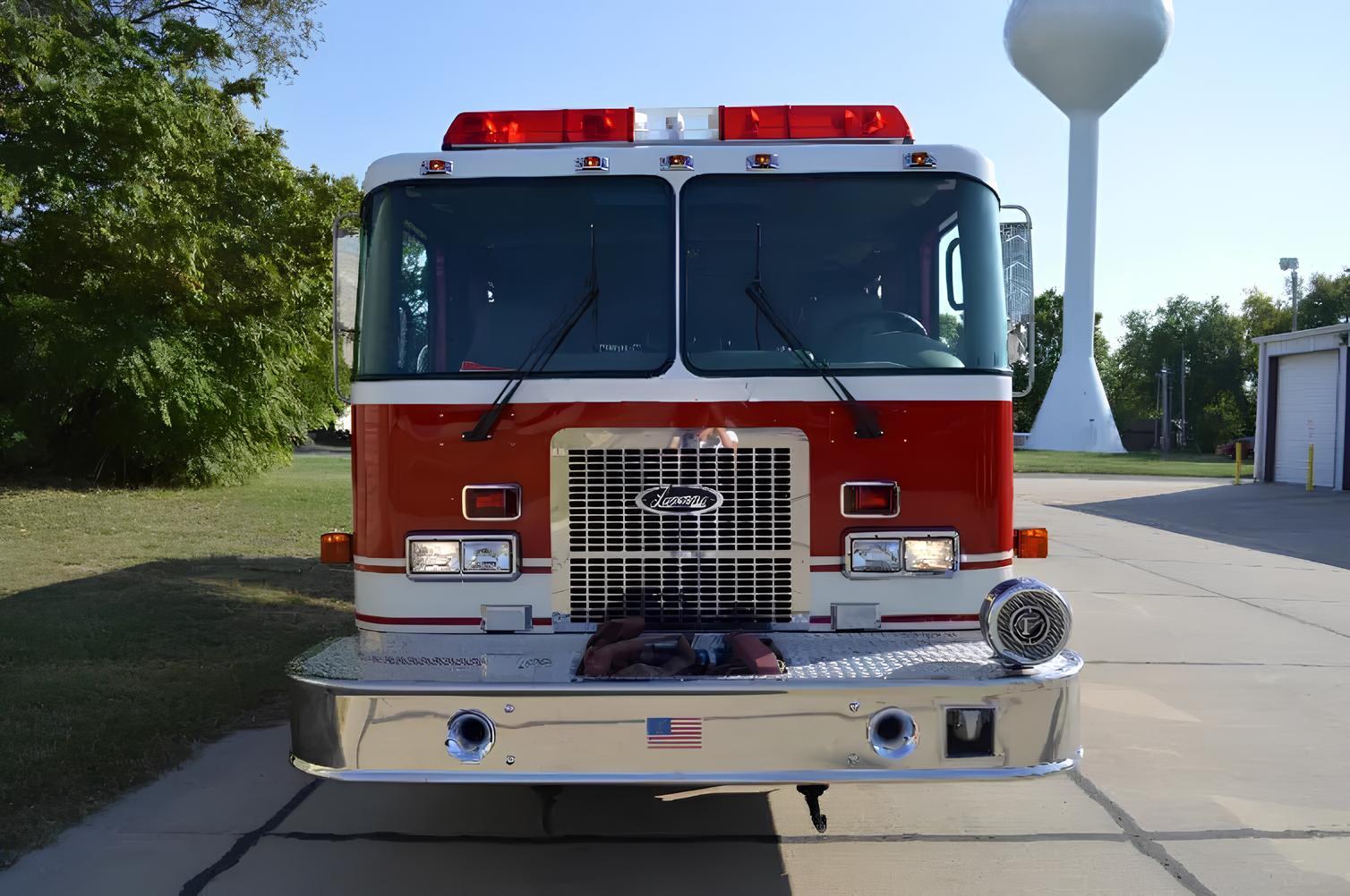 2000 Luverne Pumper - image 3