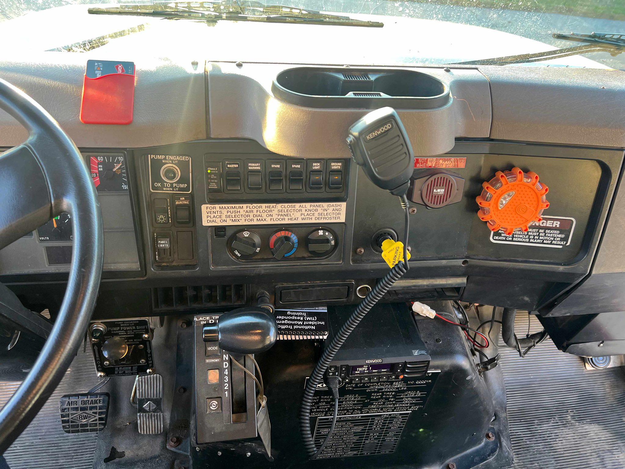 2001 KME International 1250/1000 - image 15
