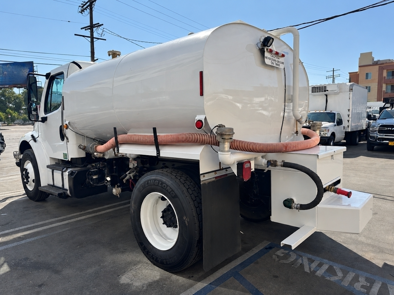 2018 Freightliner Tanker - image 8