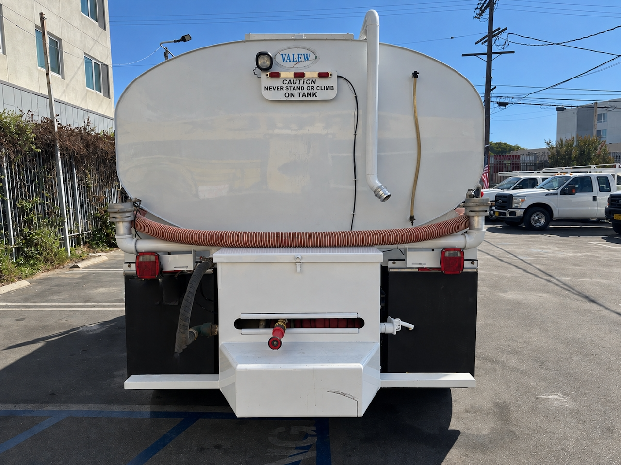 2018 Freightliner Tanker - image 9