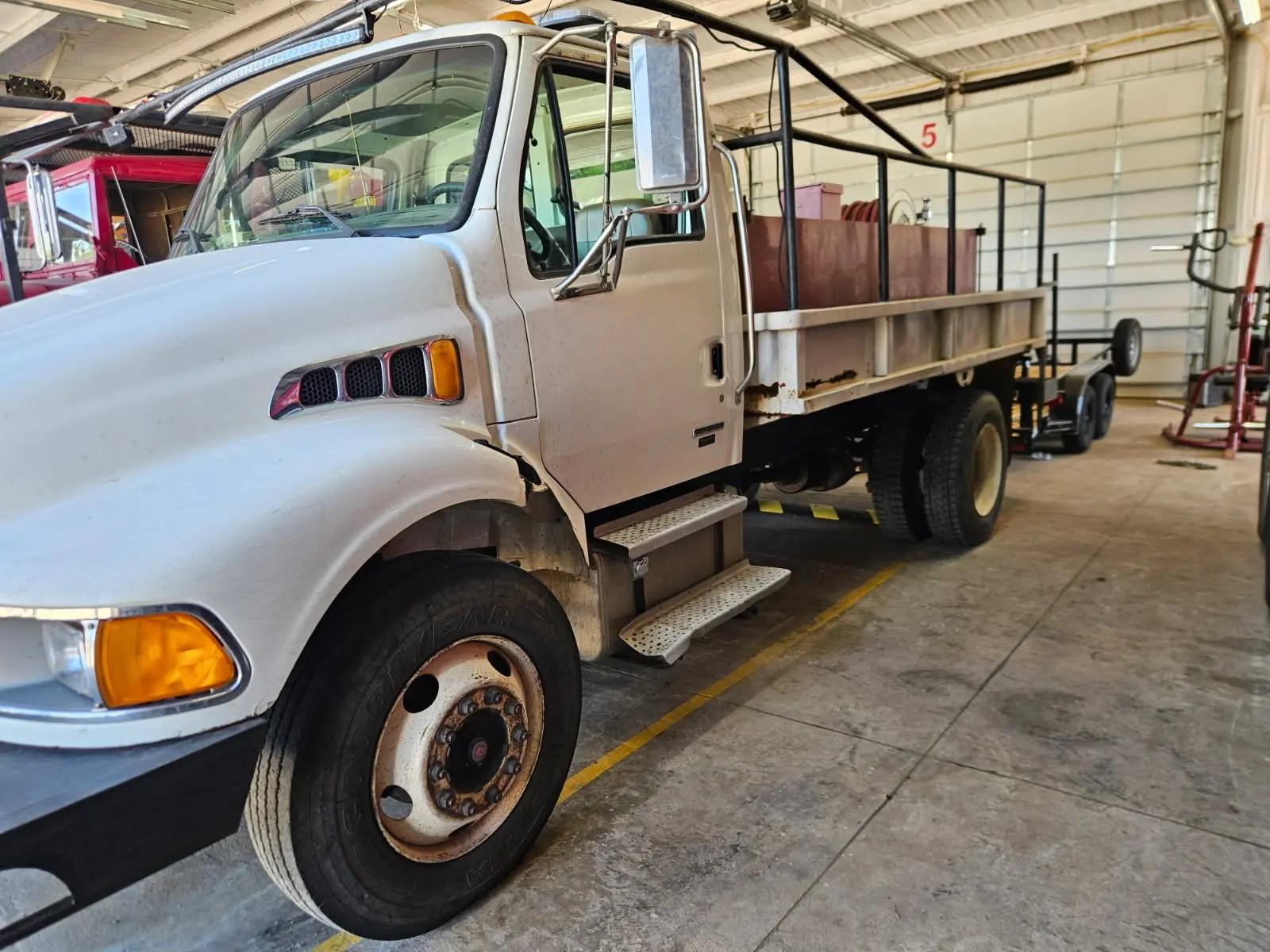 2003 Freightliner Sterling Brush Truck - image 1