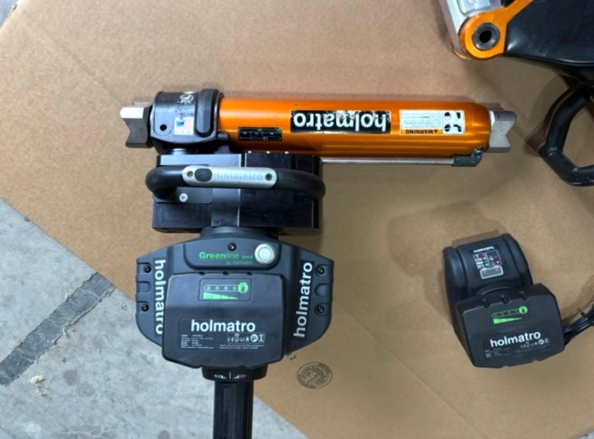 Holmatro EVO 3 Battery-Powered Rescue Tool Package - image 2