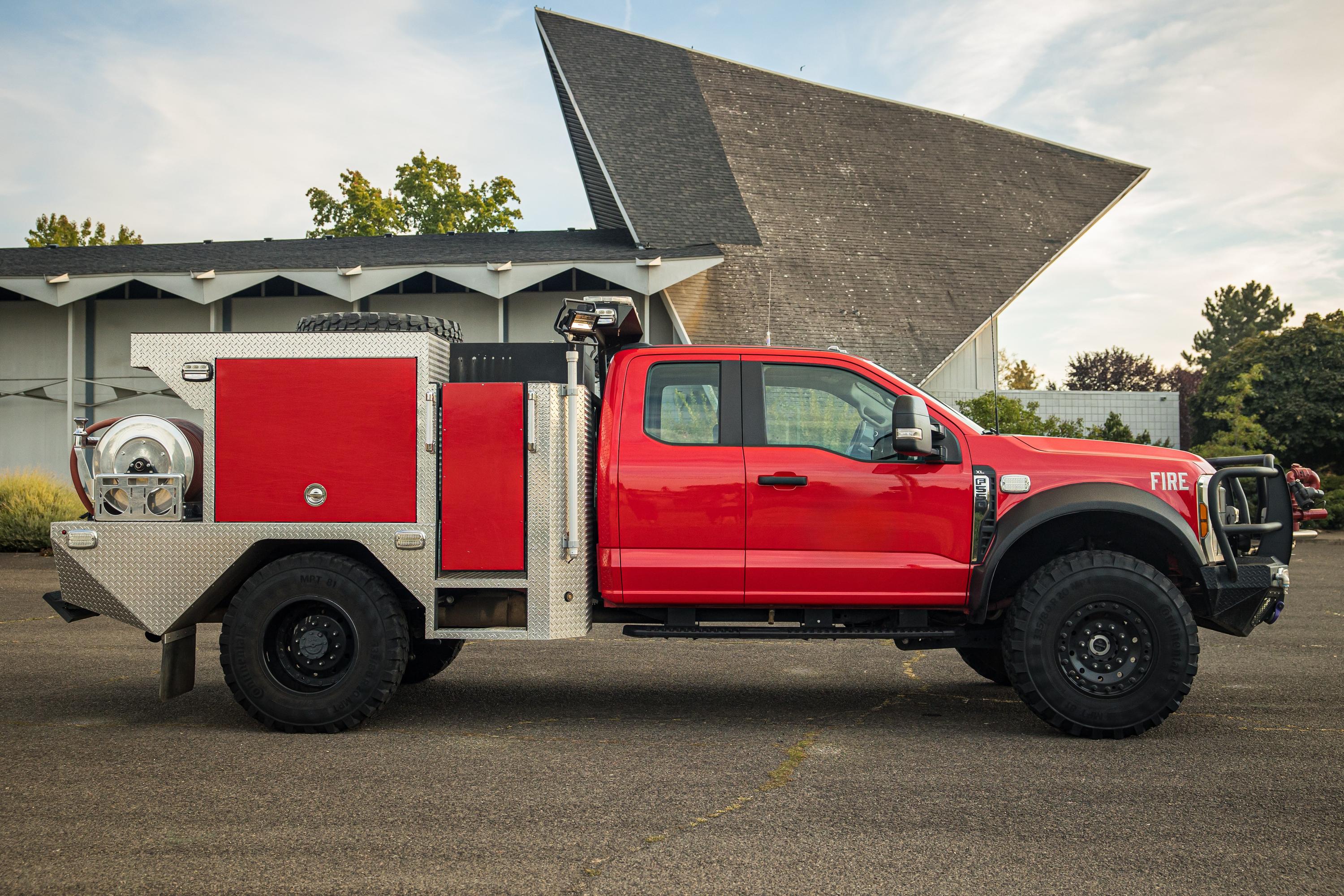 2024 Ford 550 Super Cab 4x4 Brush Truck - image 9