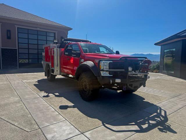 2024 Ford 550 Super Cab 4x4 Brush Truck - image 2