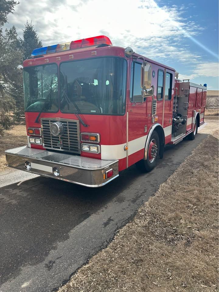 2001 HME Smeal Pumper 