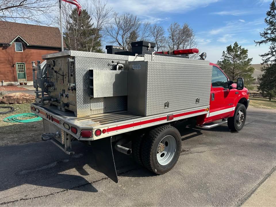 2000 F550 4x4 Quick Attack / Brush Truck - image 3