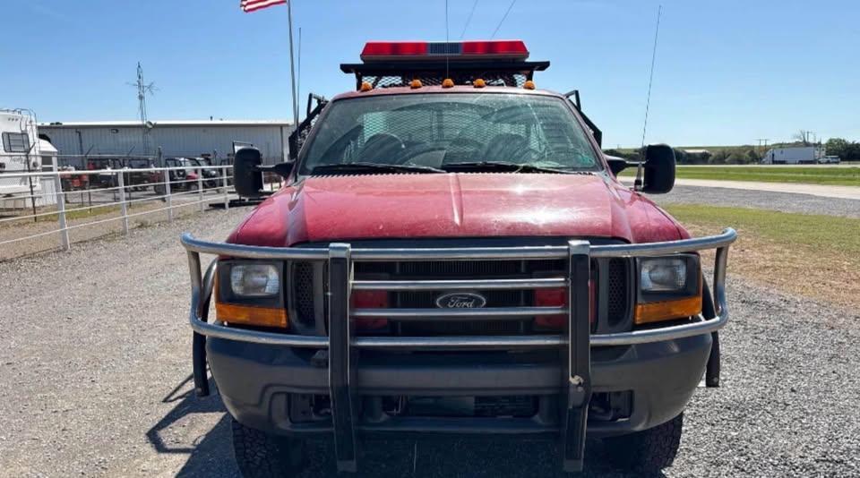 1999 Ford Brush Truck F350 4x4 - image 5