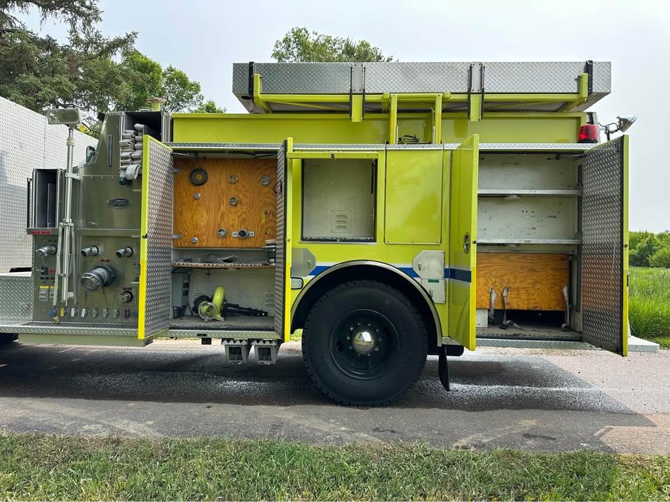 1997 Spartan Toyne 1750/1000 - image 8