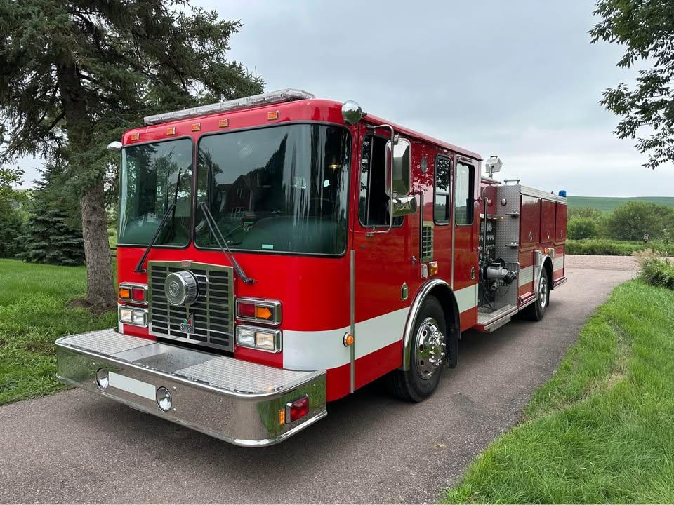 2001 HME Smeal Pumper