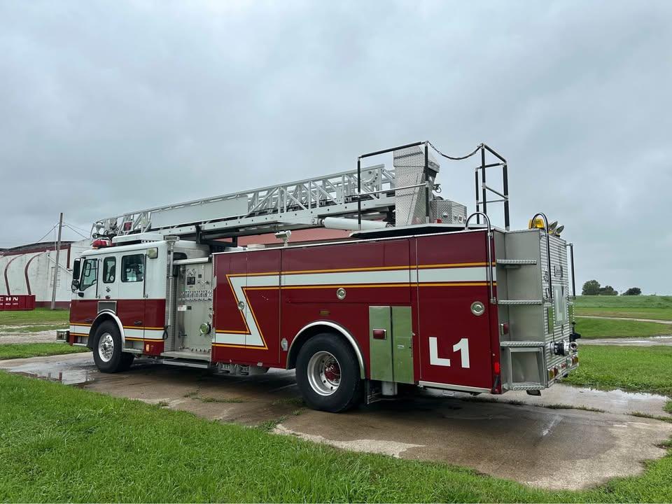 2003 American LaFrance 75' Quint - image 5