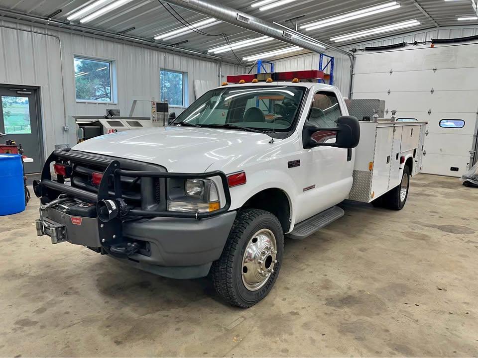 2003 Ford F-550 4x4 Brush Truck - image 1