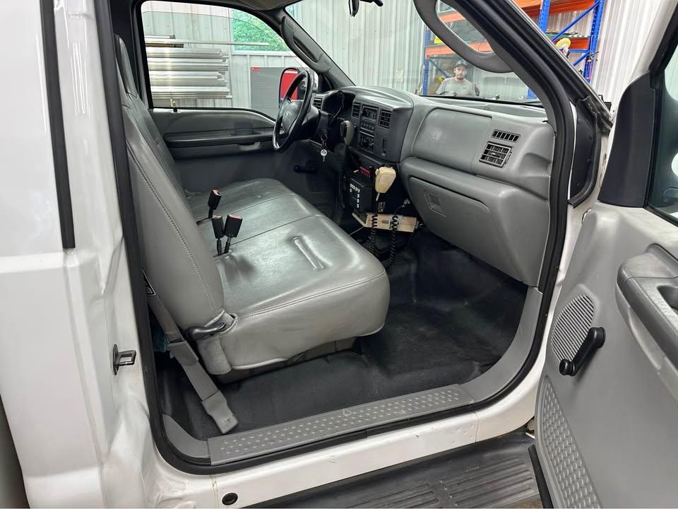 2003 Ford F-550 4x4 Brush Truck - image 10
