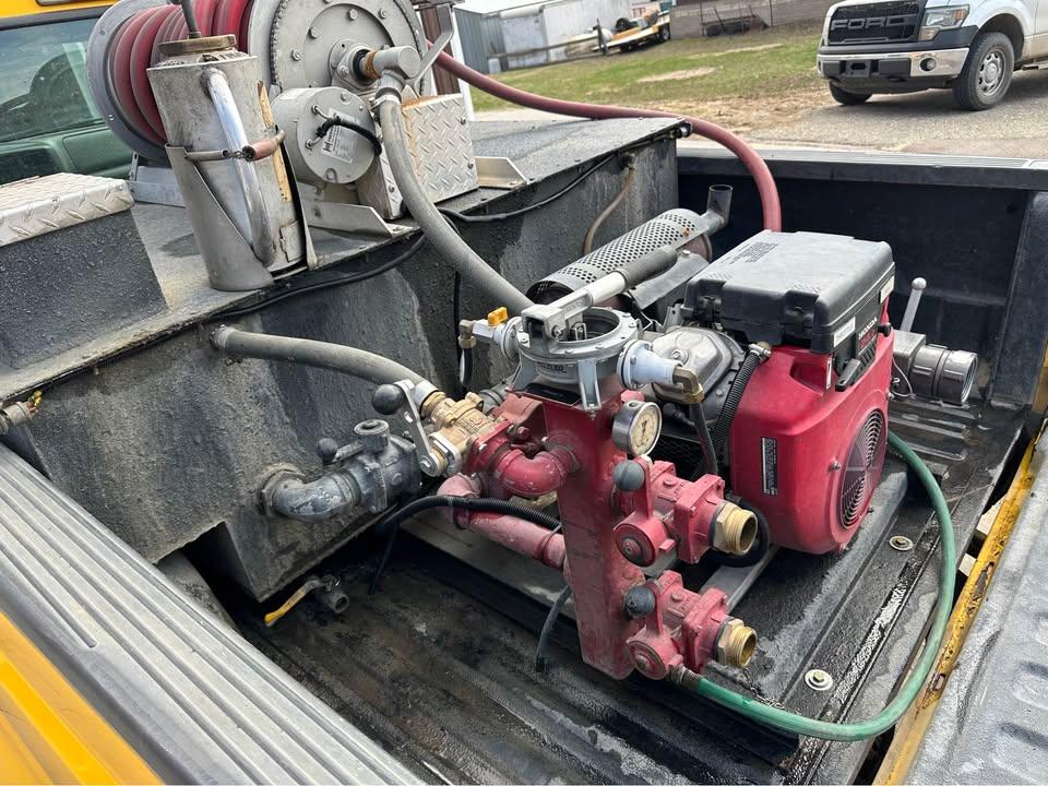 2000 Ford F-250 4x4 Brush Truck - image 15