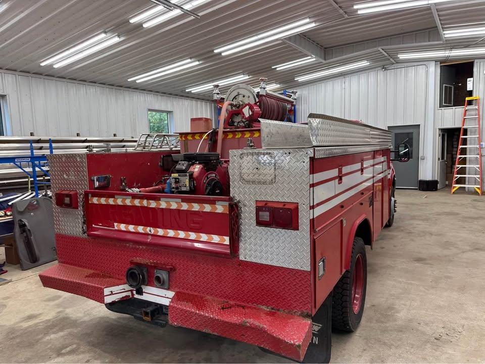 2001 Ford 4x4 Brush Truck - image 4