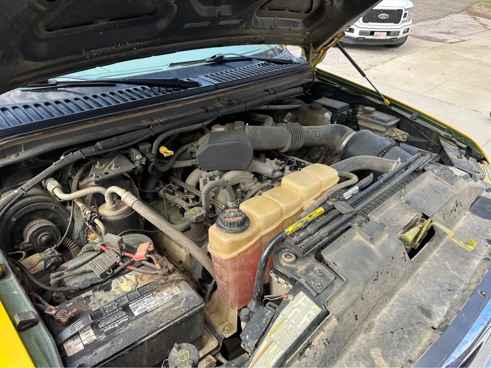 2000 Ford F-250 4x4 Brush Truck - image 12