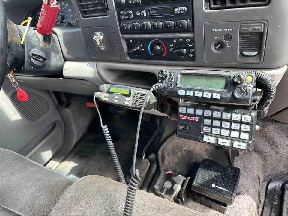 2000 Ford F-250 4x4 Brush Truck - image 10