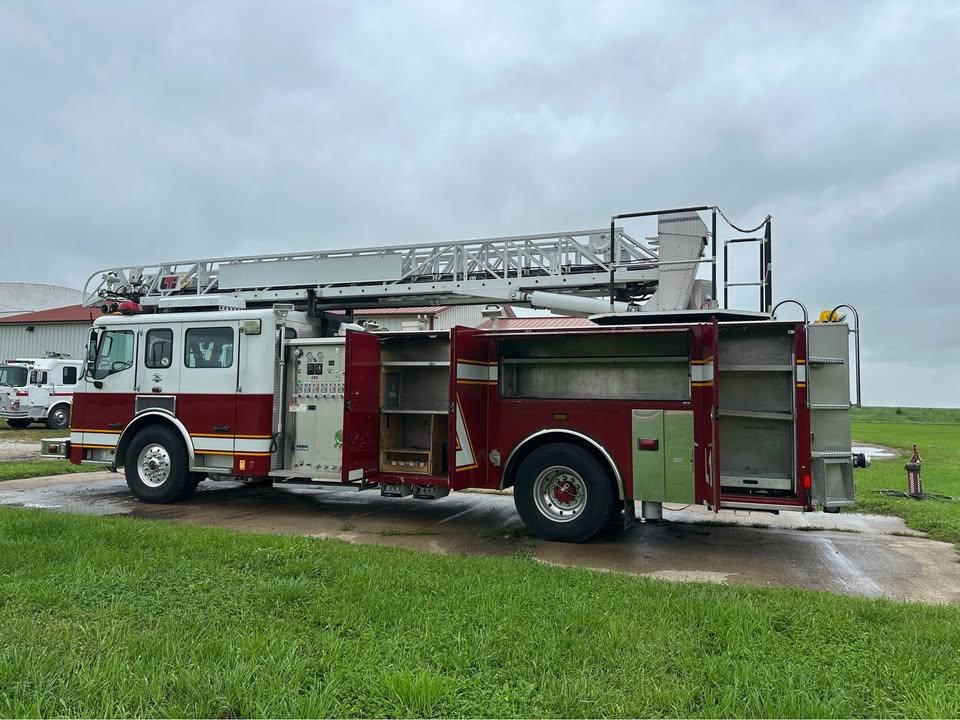 2003 American LaFrance 75' Quint - image 7