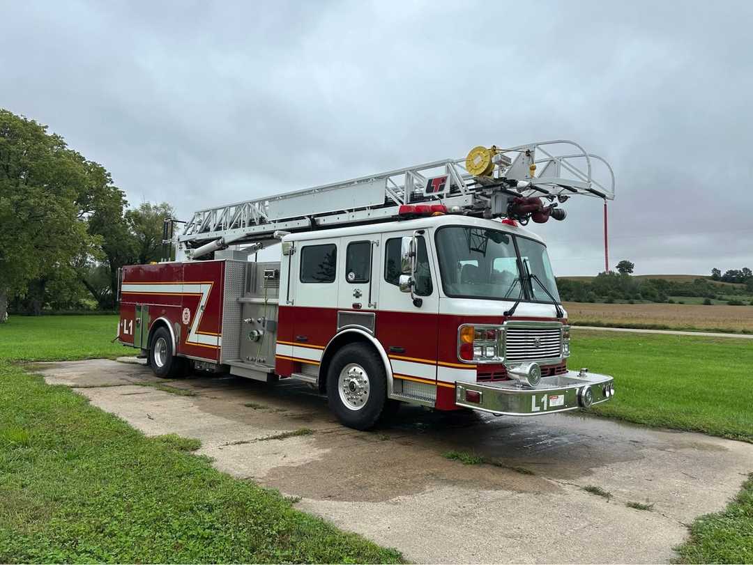 2003 American LaFrance 75' Quint