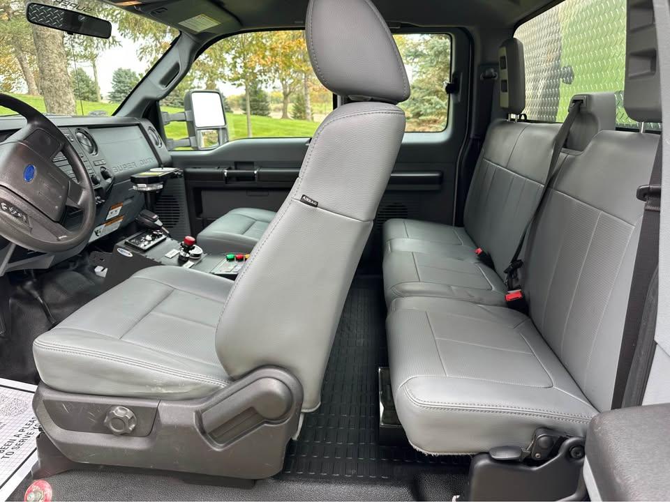 2012 Ford F-550 4x4 Quick Attack - image 11