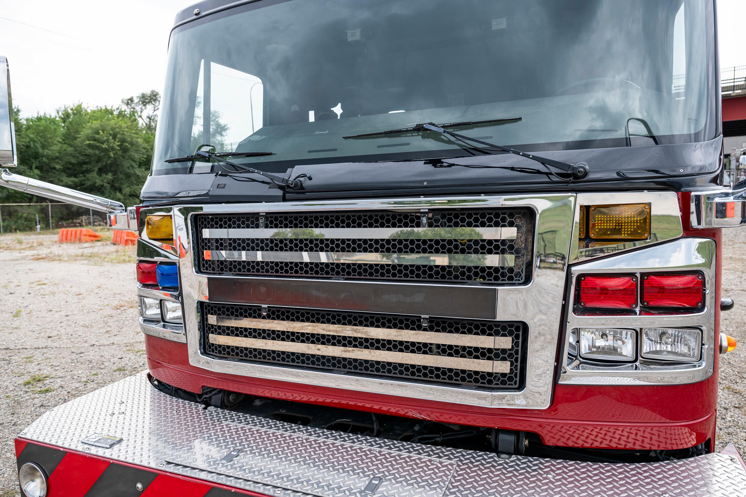 2014 Rosenbauer Commander Pumper - image 13