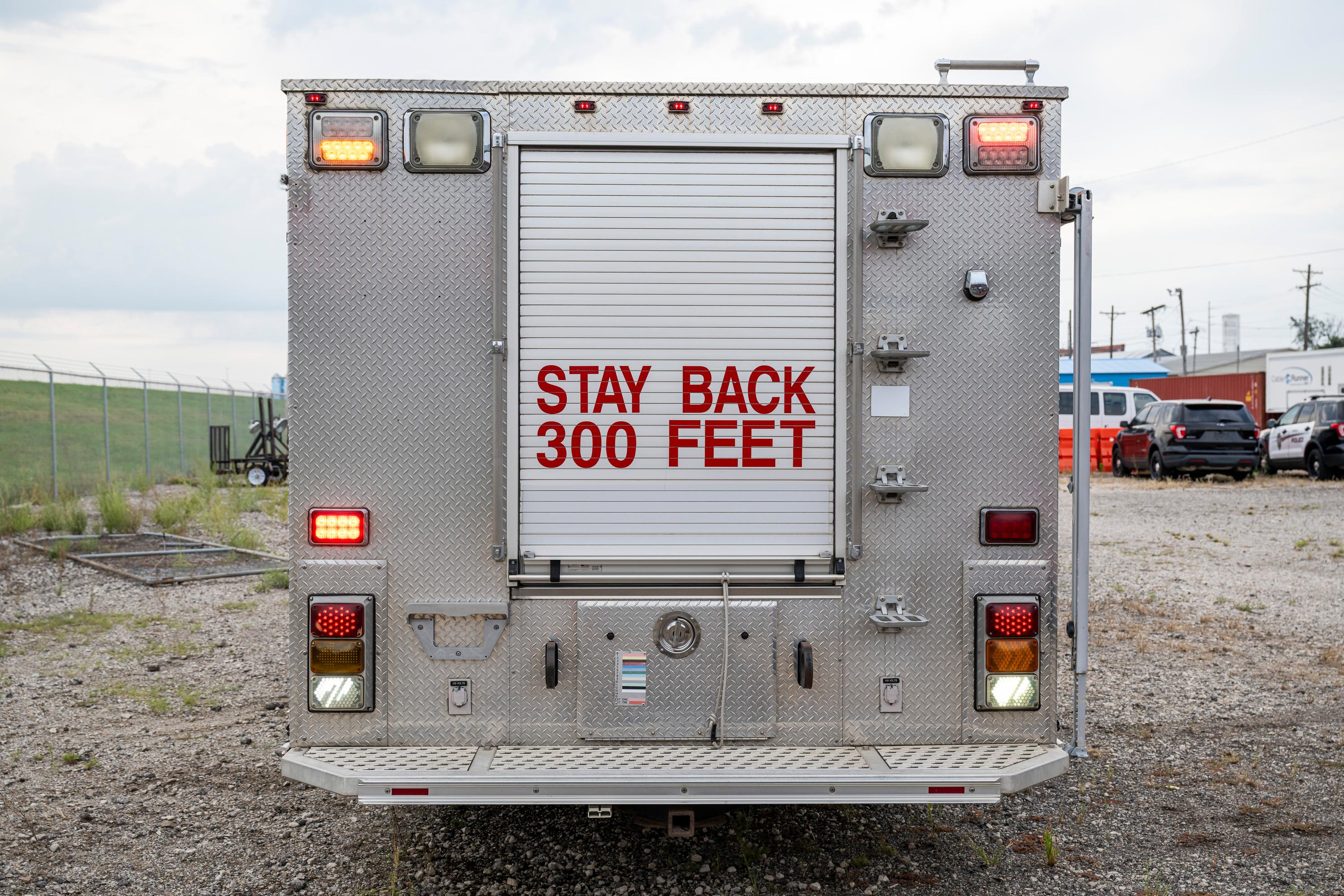 2004 Crimson Spartan Heavy Rescue - image 41