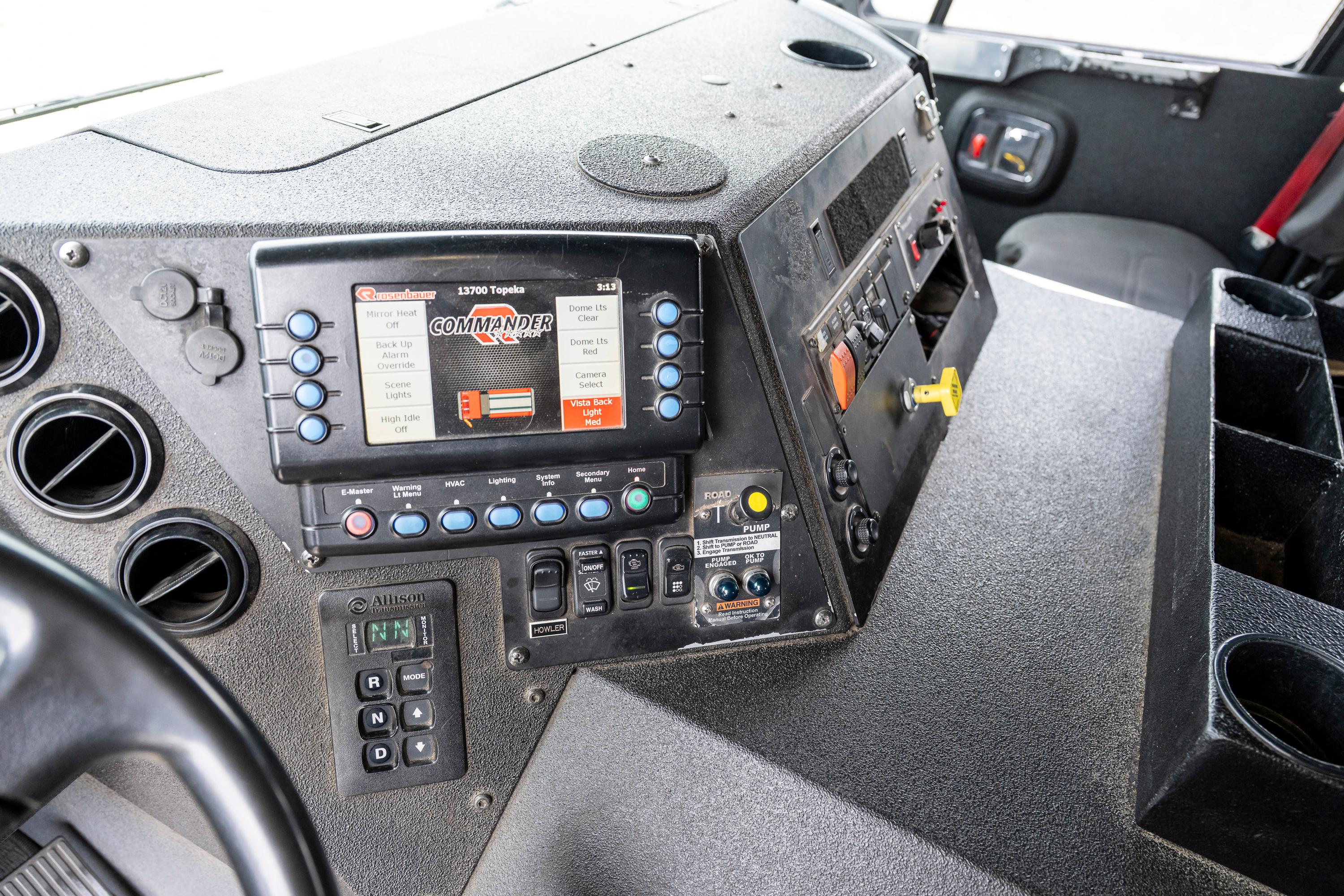 2014 Rosenbauer Commander Pumper - image 112