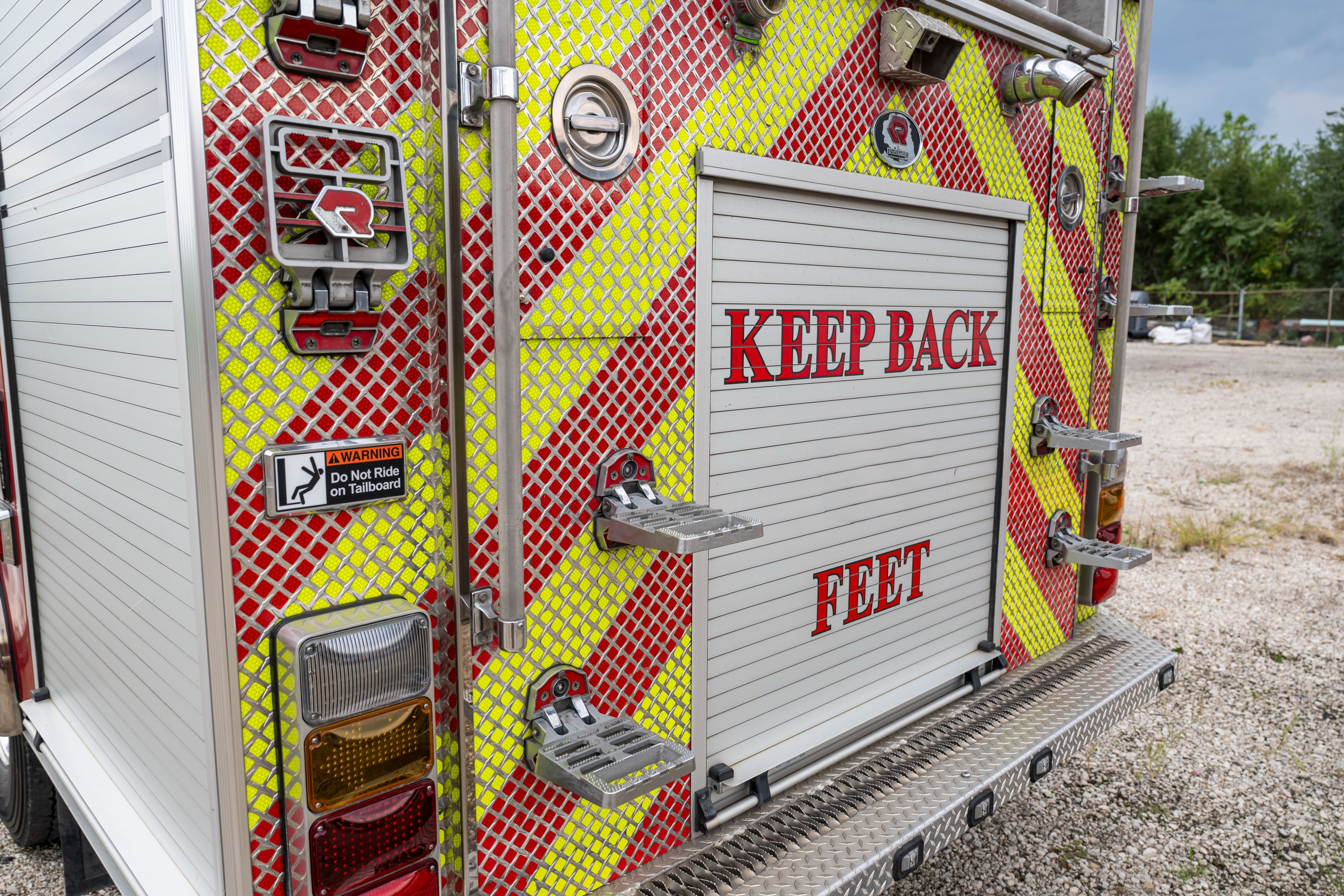 2014 Rosenbauer Commander Pumper - image 190