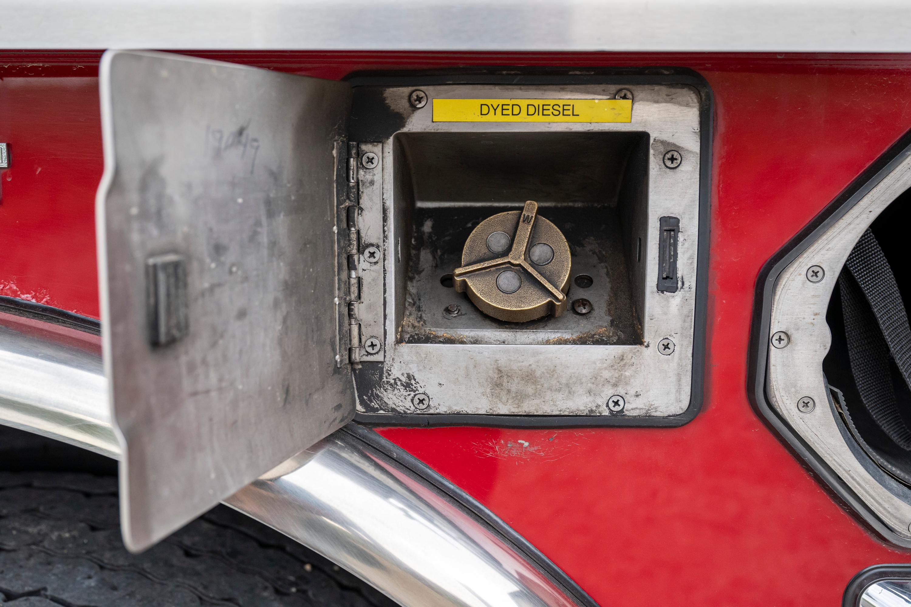 2014 Rosenbauer Commander Pumper - image 168