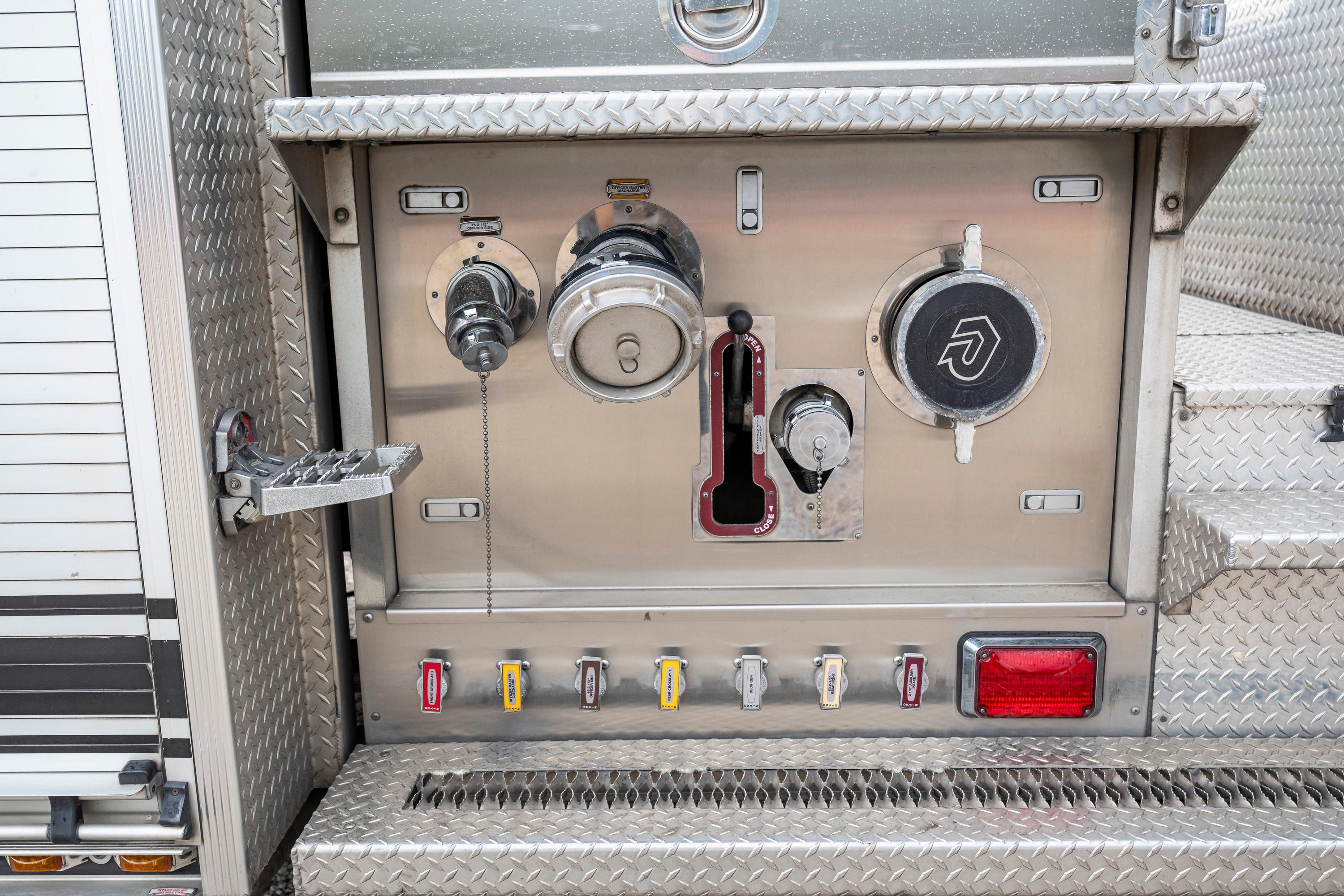 2014 Rosenbauer Commander Pumper - image 202