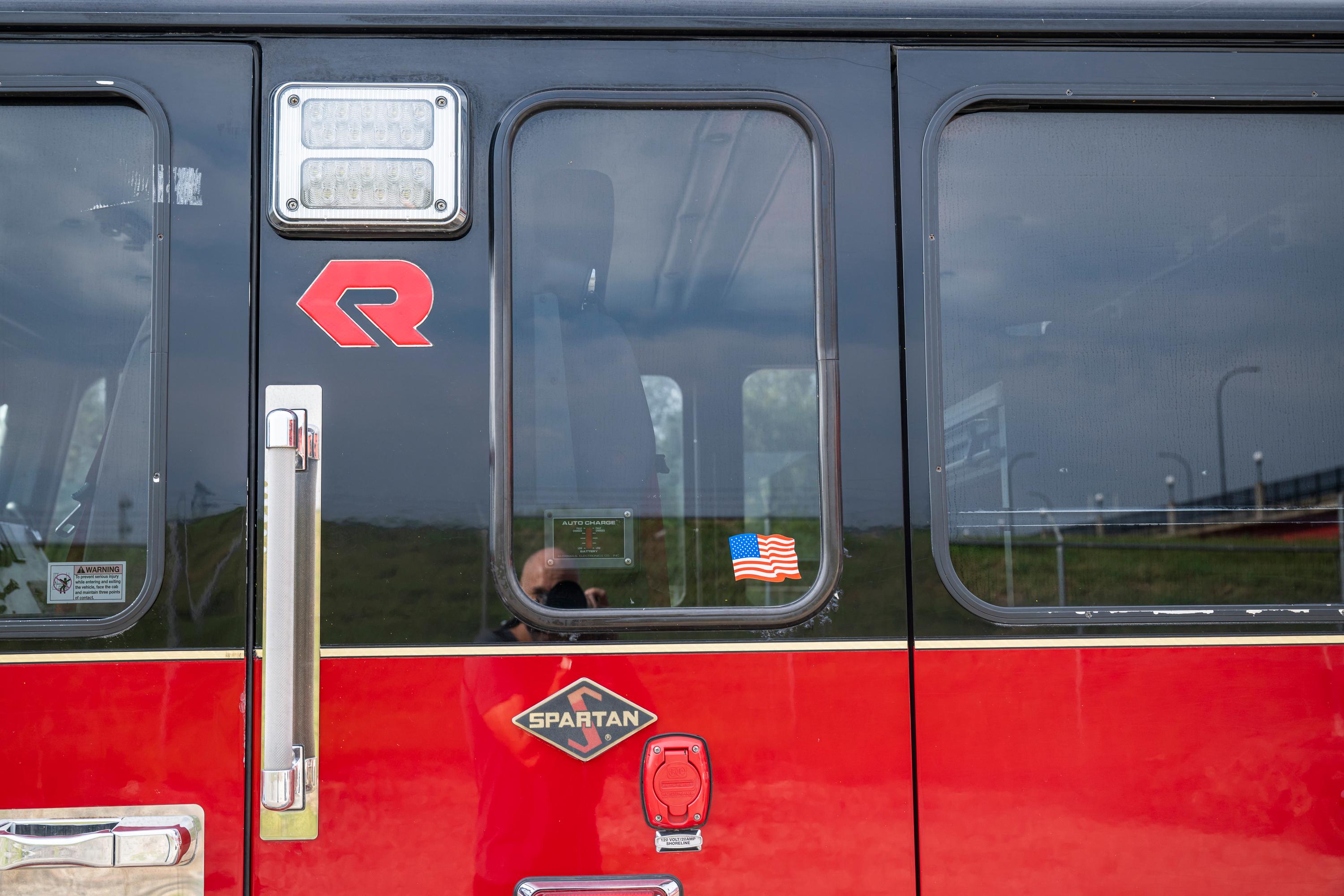 2011 Rosenbauer Spartan Pumper - image 29