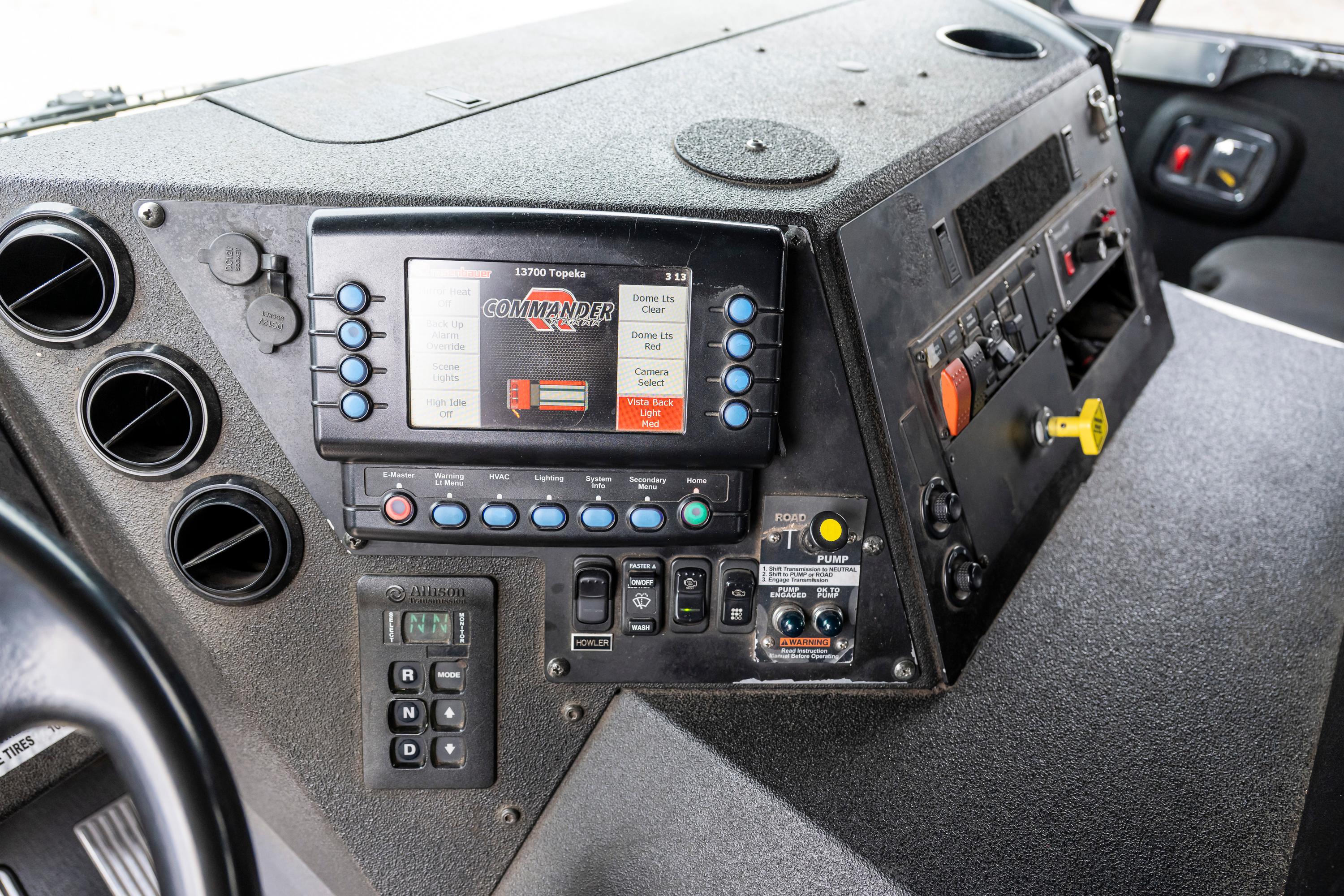 2014 Rosenbauer Commander Pumper - image 113