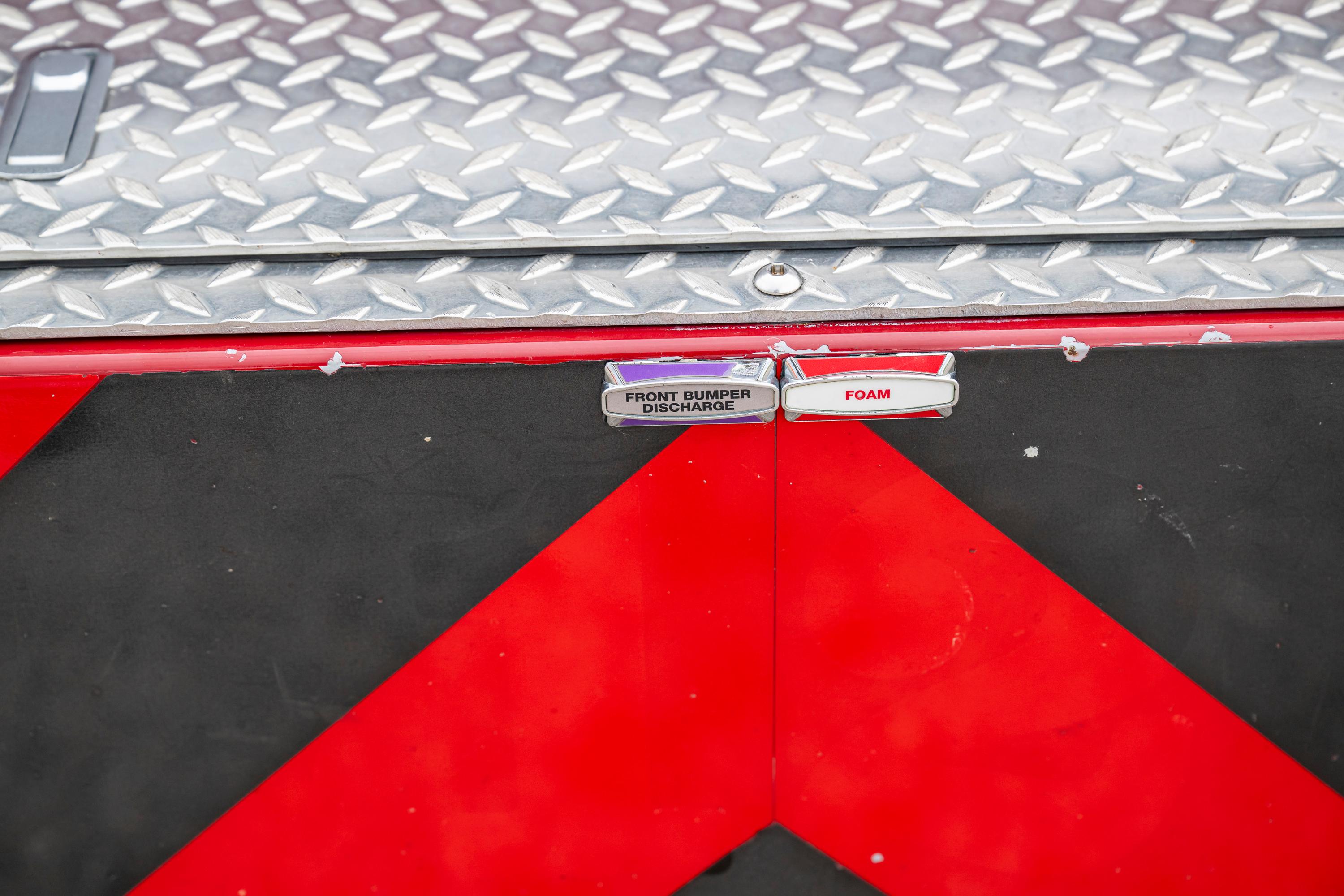 2014 Rosenbauer Commander Pumper - image 271