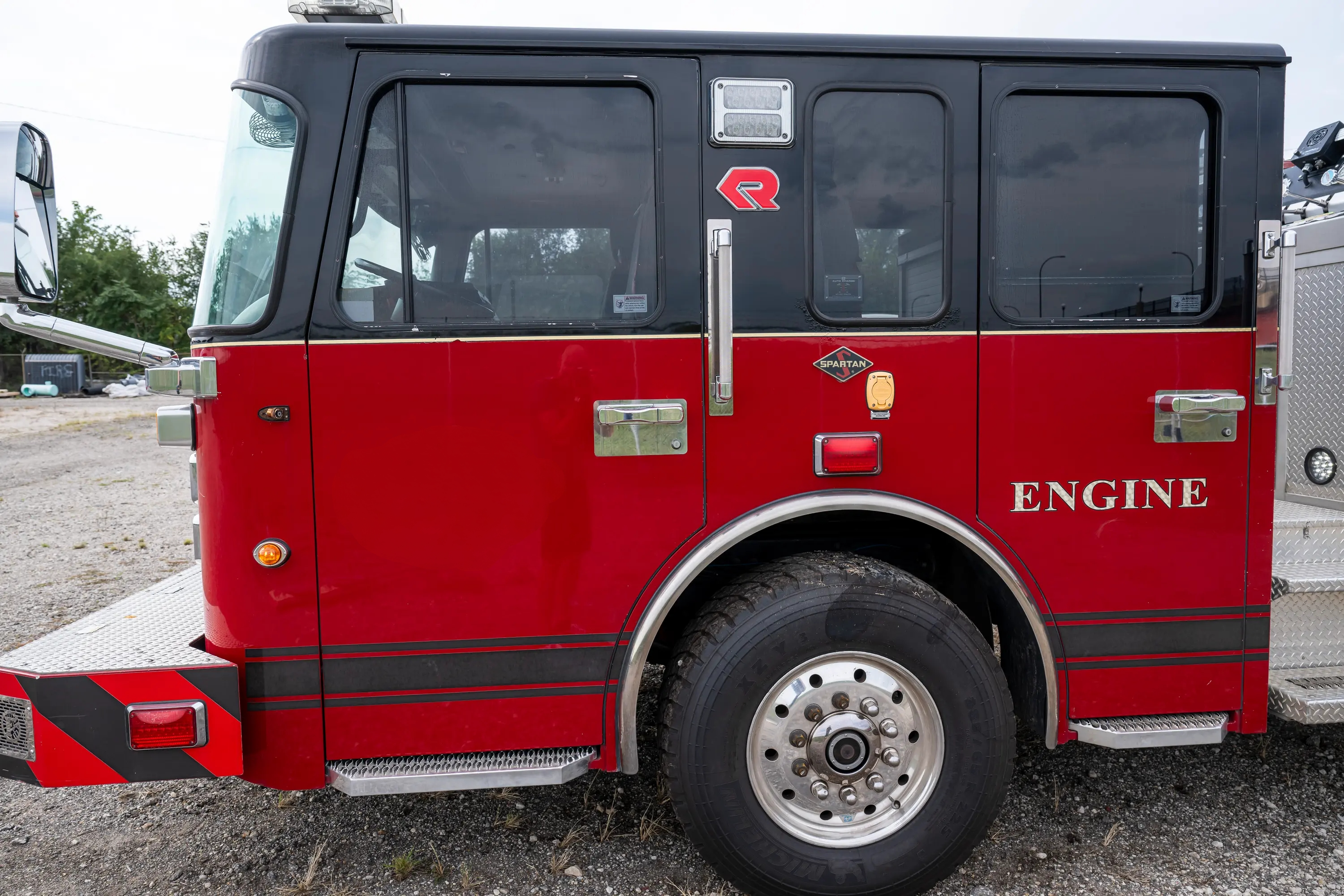 2011 Rosenbauer Spartan Pumper - image 27