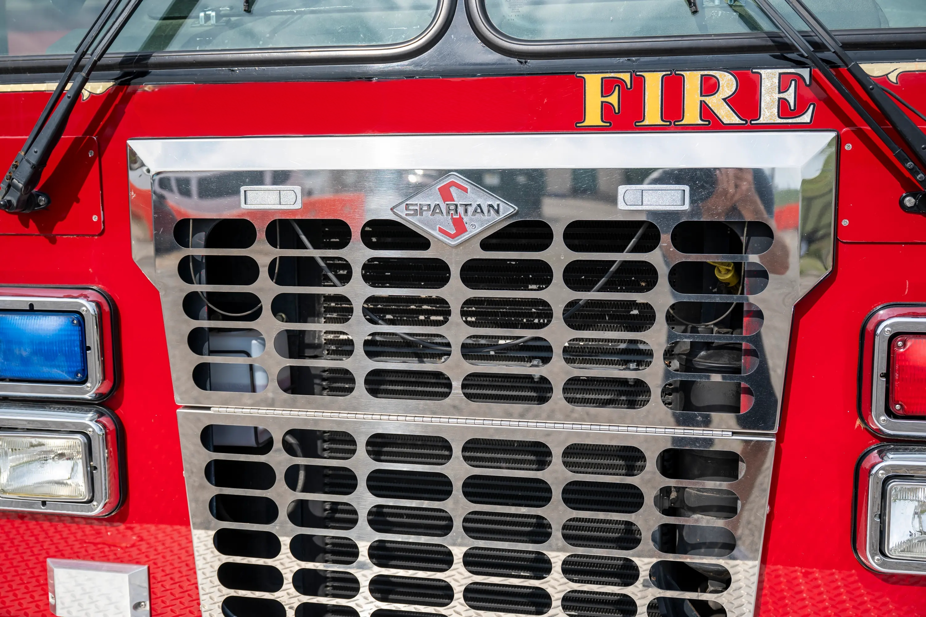 2011 Rosenbauer Spartan Pumper - image 12