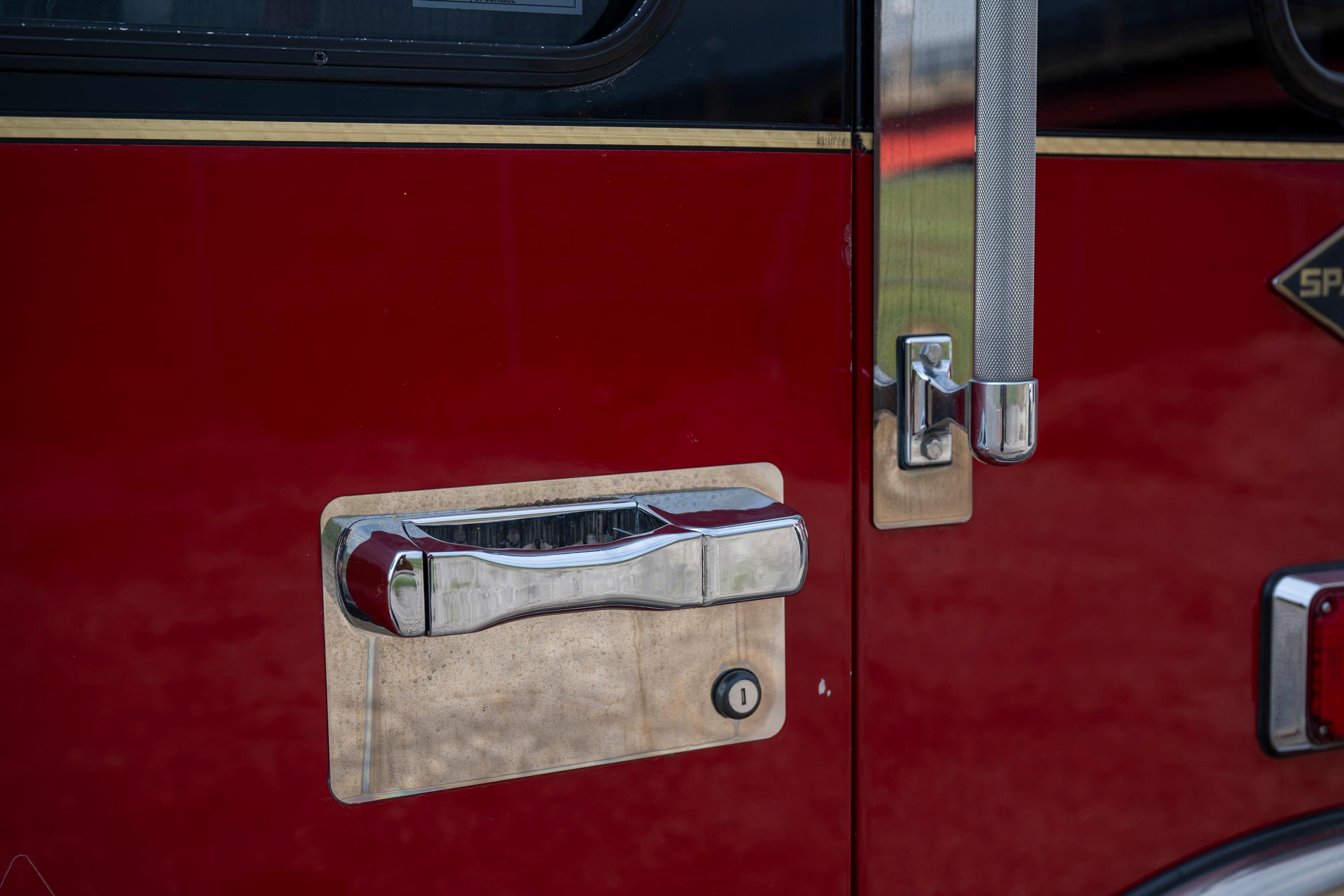 2011 Rosenbauer Spartan Pumper - image 32