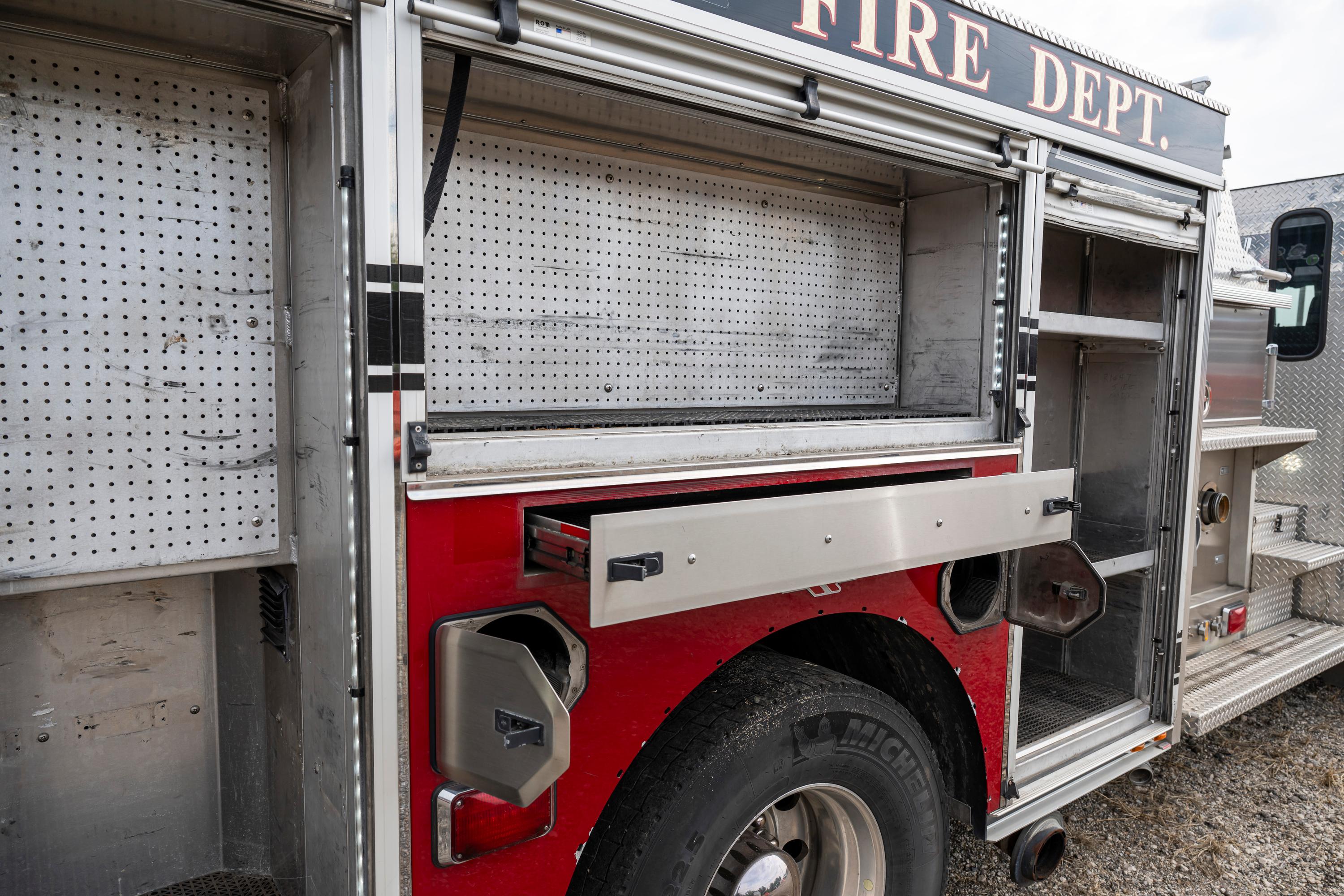 2011 Rosenbauer Spartan Pumper - image 167