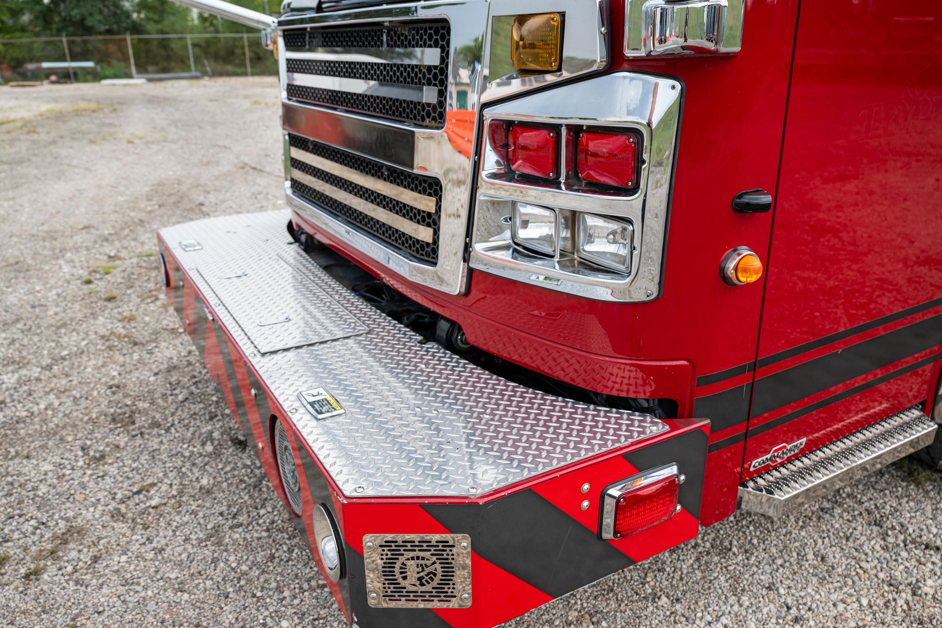 2014 Rosenbauer Commander Pumper - image 6