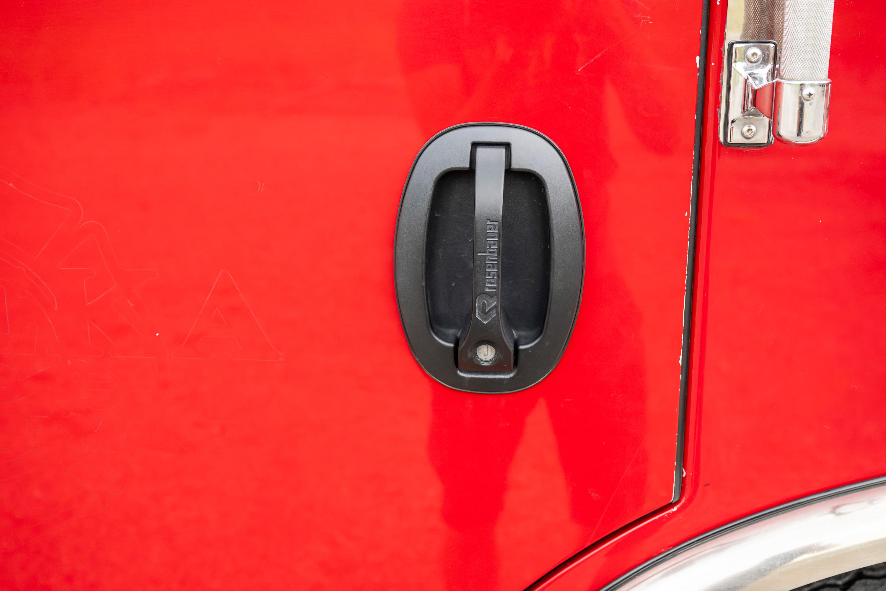 2014 Rosenbauer Commander Pumper - image 25