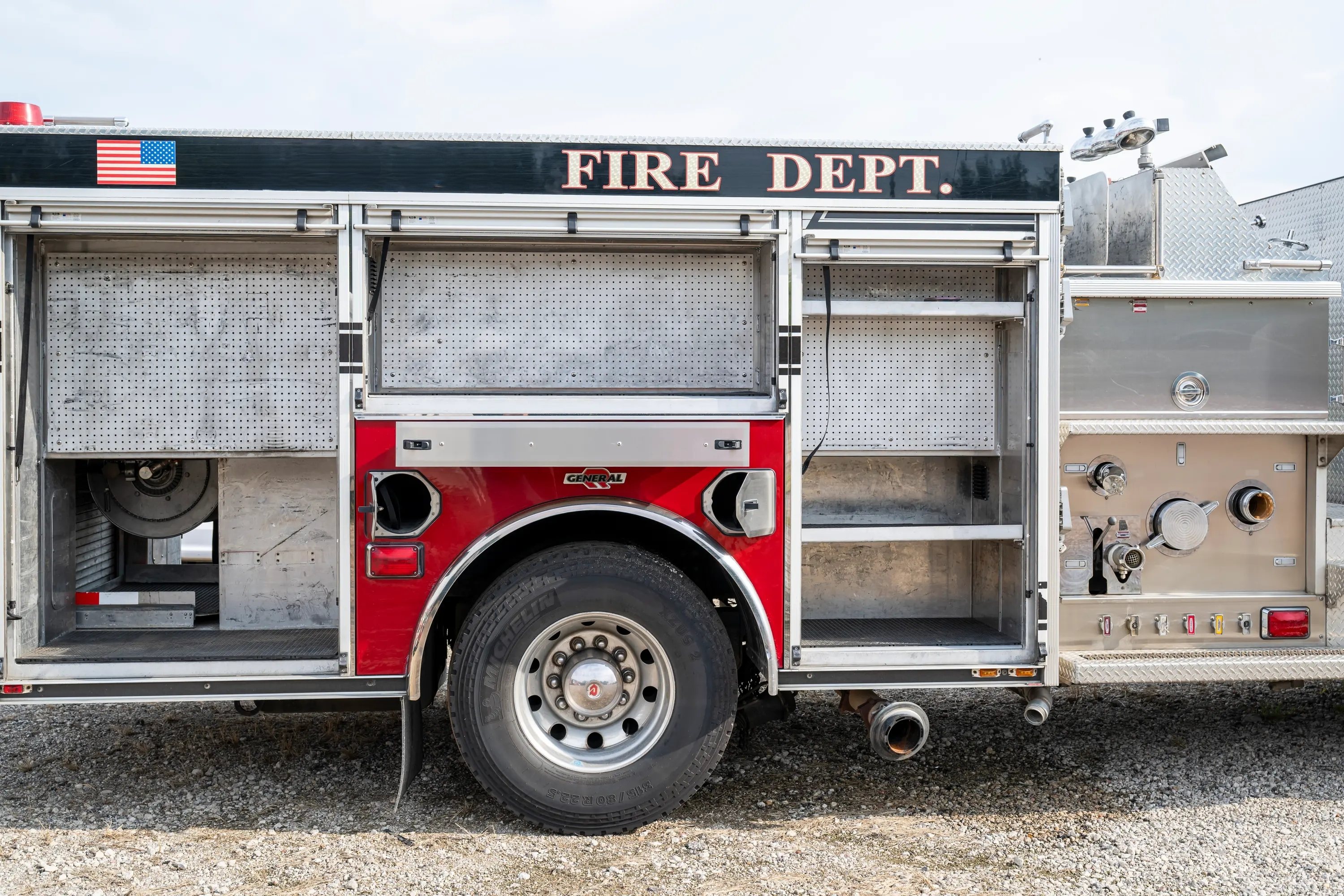 2011 Rosenbauer Spartan Pumper - image 46