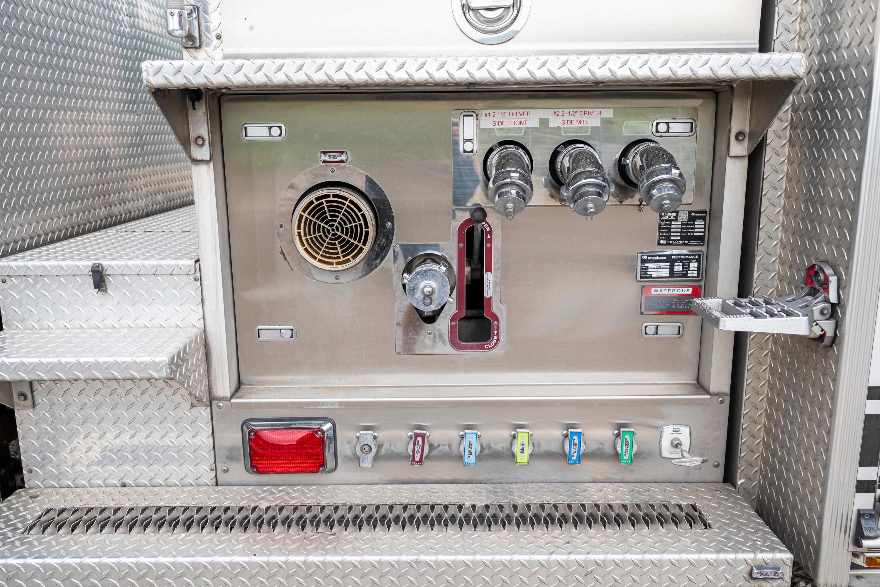 2014 Rosenbauer Commander Pumper - image 230