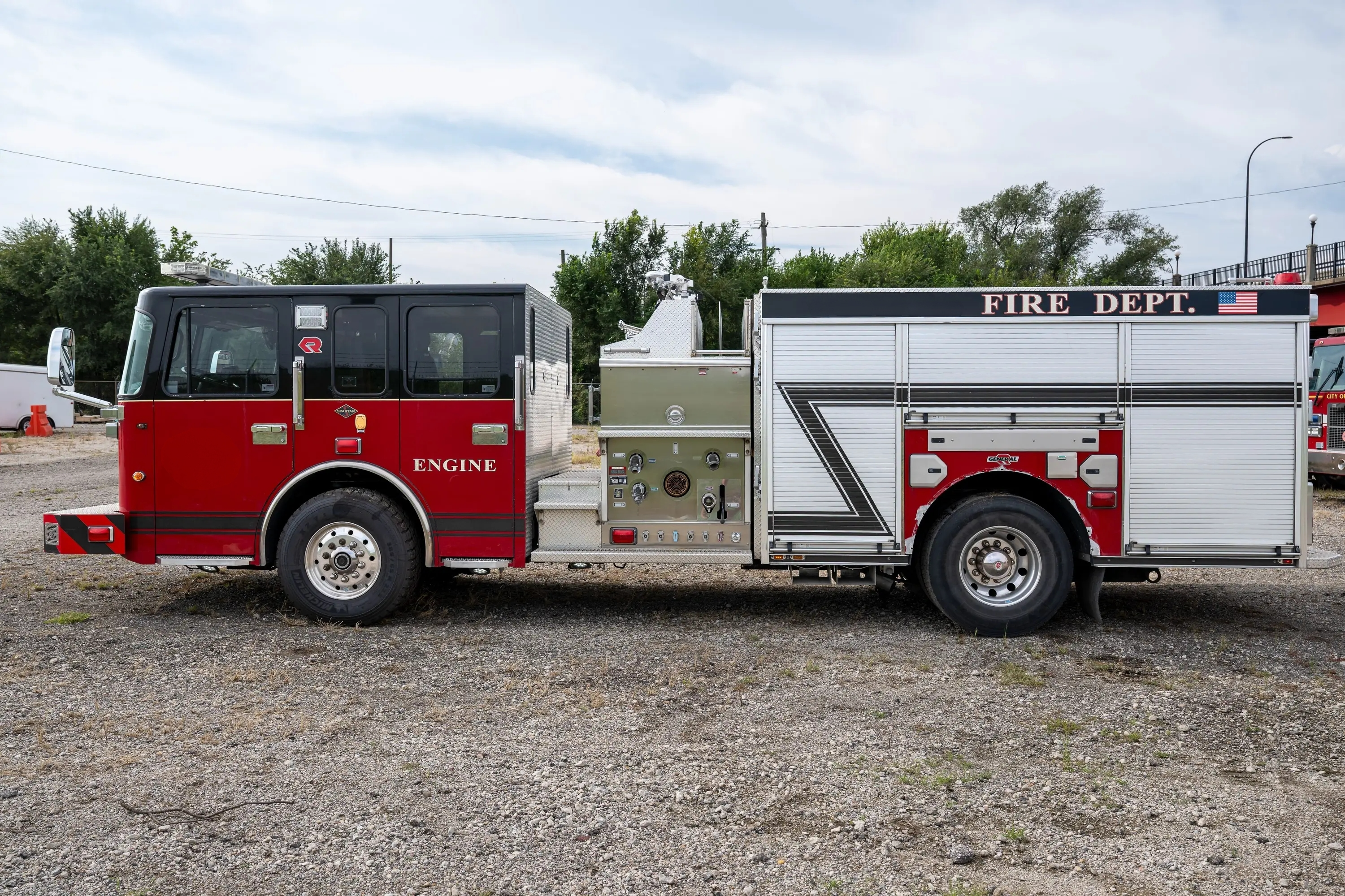 2011 Rosenbauer Spartan Pumper - image 49