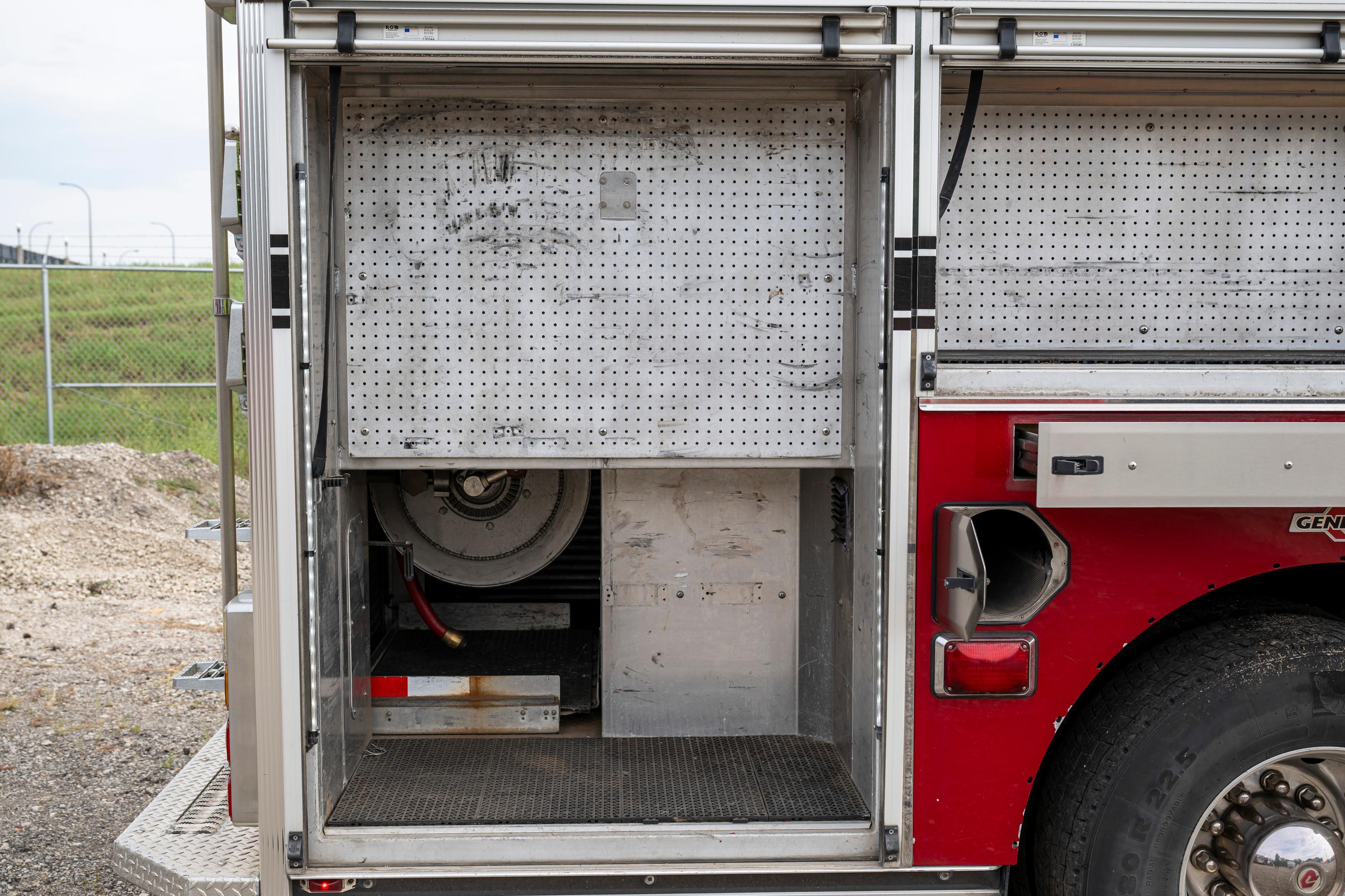 2011 Rosenbauer Spartan Pumper - image 169