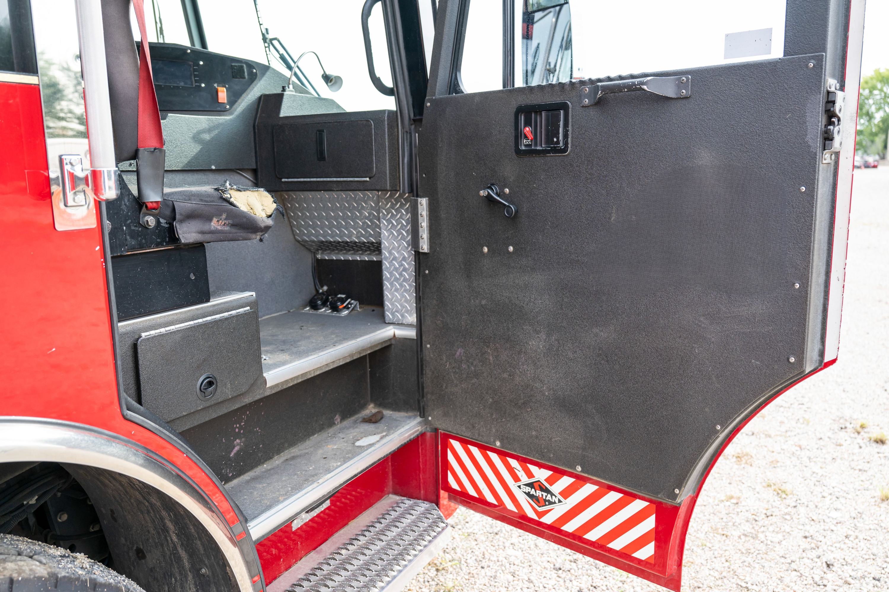 2011 Rosenbauer Spartan Pumper - image 111