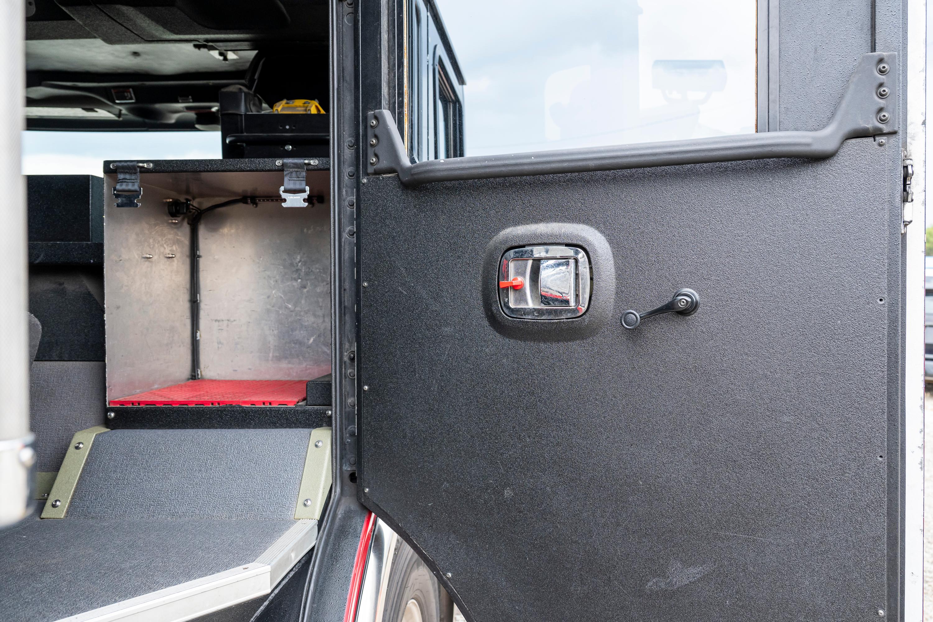 2014 Rosenbauer Commander Pumper - image 106