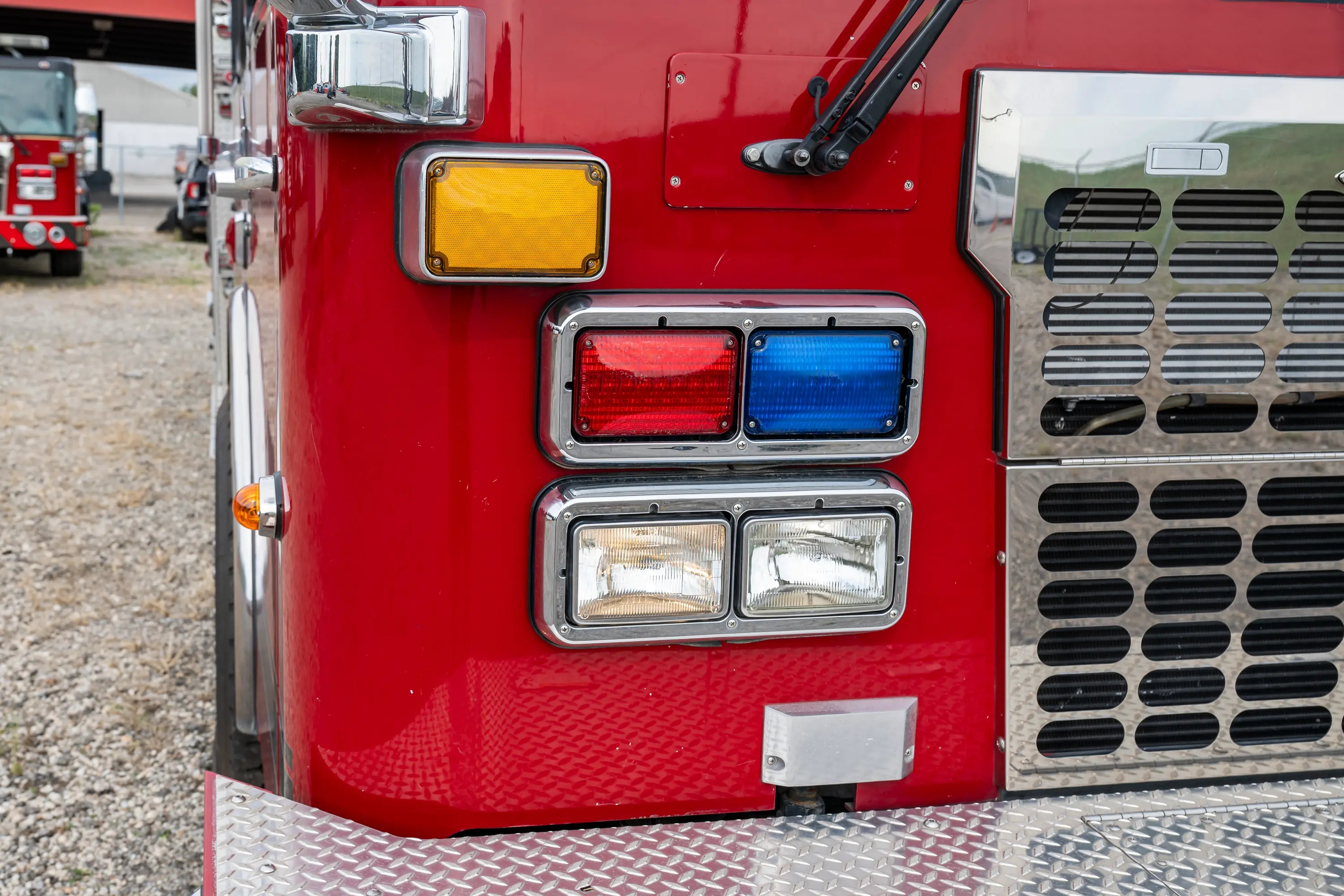 2011 Rosenbauer Spartan Pumper - image 15