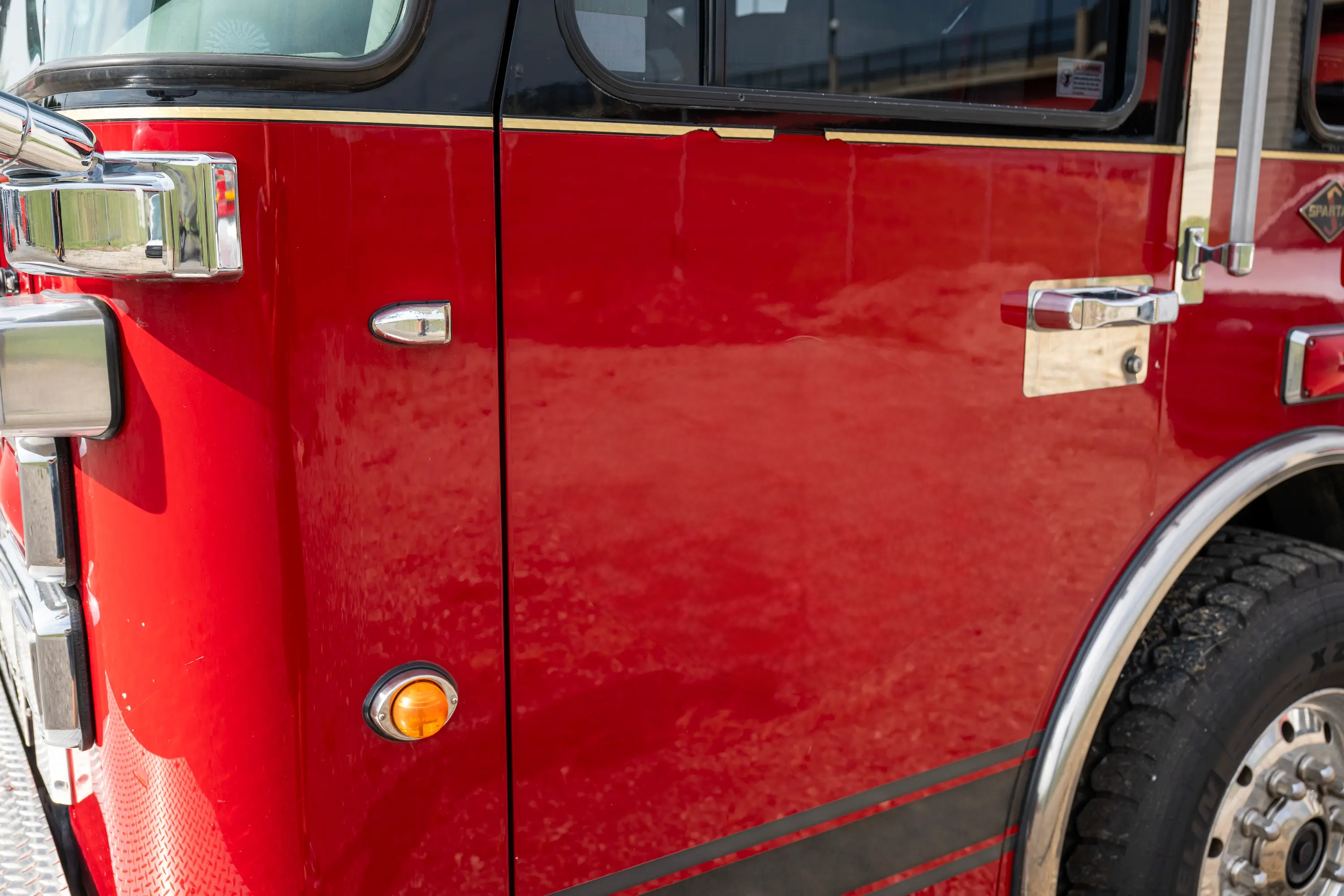2011 Rosenbauer Spartan Pumper - image 34
